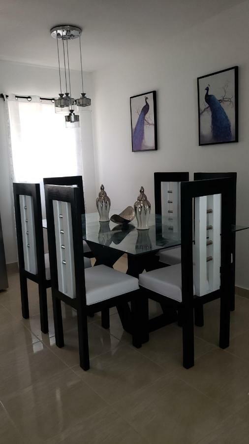 Premium Apartment ซานติอาโก เด ลอสกาบาเญโรส ภายนอก รูปภาพ