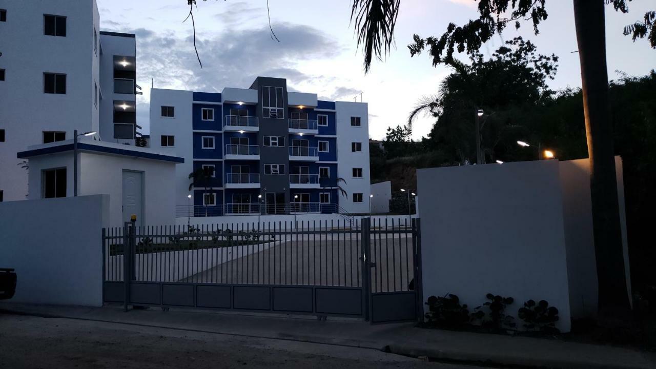 Premium Apartment ซานติอาโก เด ลอสกาบาเญโรส ภายนอก รูปภาพ