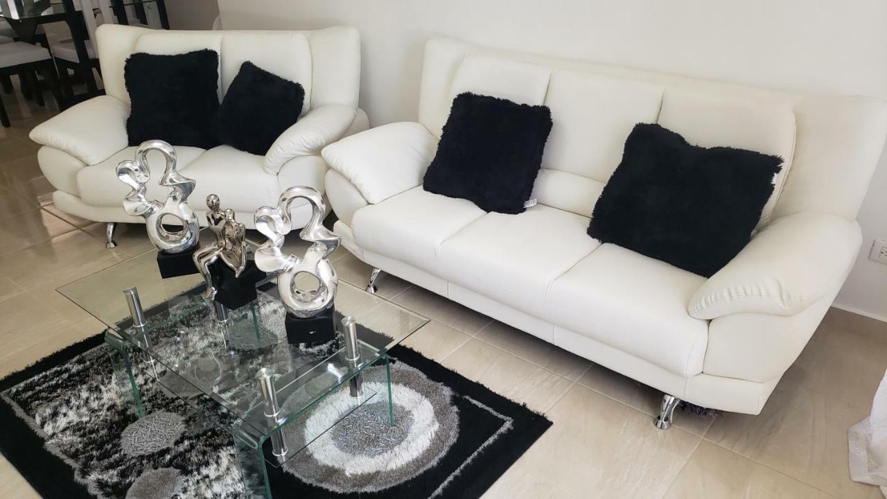 Premium Apartment ซานติอาโก เด ลอสกาบาเญโรส ภายนอก รูปภาพ